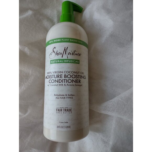 Shea Moisture Boosting Conditioner with Coconut Milk & Acacia Senegal 34 Oz NEW - Picture 1 of 6